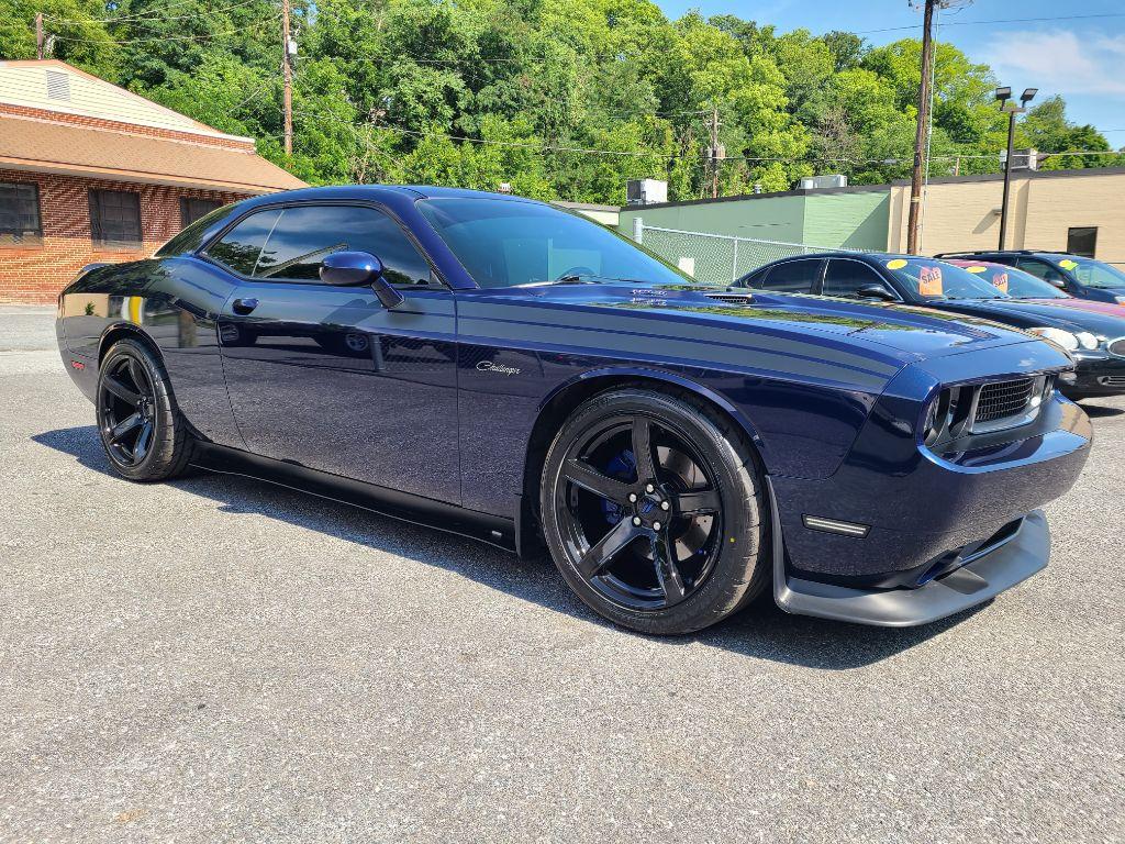 2013 BLUE DODGE CHALLENGER R/T classic (2C3CDYBT3DH) with an 5.7L engine, Automatic transmission, located at 7981 Paxton Street, Harrisburg, PA, 17111, (717) 561-2926, 40.261490, -76.749229 - WE FINANCE!!! Good Credit/ Bad Credit/ No Credit - ALL Trade-Ins Welcomed!!! ***Guaranteed Credit Approval*** APPLY ONLINE or CALL us TODAY ;) Internet Prices and Marketplace Prices are SPECIAL discounted ***CASH DEALS*** Retail Prices are higher. Please call us to discuss your cash and finan - Photo #6