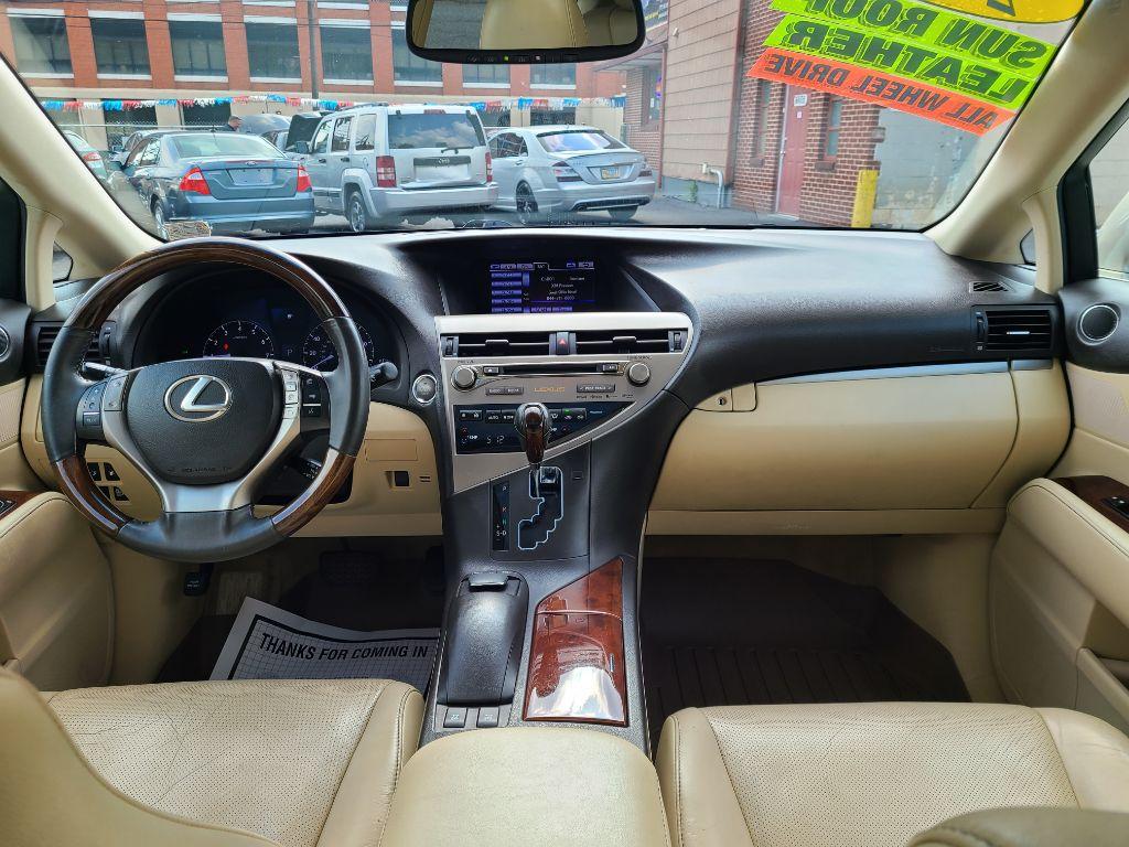 2013 GOLD LEXUS RX 350 BASE (2T2BK1BA1DC) with an 3.5L engine, Automatic transmission, located at 7981 Paxton Street, Harrisburg, PA, 17111, (717) 561-2926, 40.261490, -76.749229 - WE FINANCE!!! Good Credit/ Bad Credit/ No Credit - ALL Trade-Ins Welcomed!!! ***Guaranteed Credit Approval*** APPLY ONLINE or CALL us TODAY ;) Internet Prices and Marketplace Prices are SPECIAL discounted ***CASH DEALS*** Retail Prices are higher. Please call us to discuss your cash and finan - Photo #10