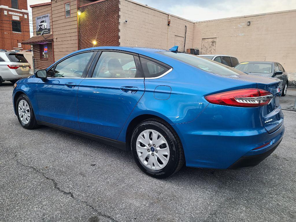 2020 BLUE FORD FUSION S (3FA6P0G76LR) with an 2.5L engine, Automatic transmission, located at 7981 Paxton Street, Harrisburg, PA, 17111, (717) 561-2926, 40.261490, -76.749229 - WE FINANCE!!! Good Credit/ Bad Credit/ No Credit - ALL Trade-Ins Welcomed!!! ***Guaranteed Credit Approval*** APPLY ONLINE or CALL us TODAY ;) Internet Prices and Marketplace Prices are SPECIAL discounted ***CASH DEALS*** Retail Prices are higher. Please call us to discuss your cash and finan - Photo #2
