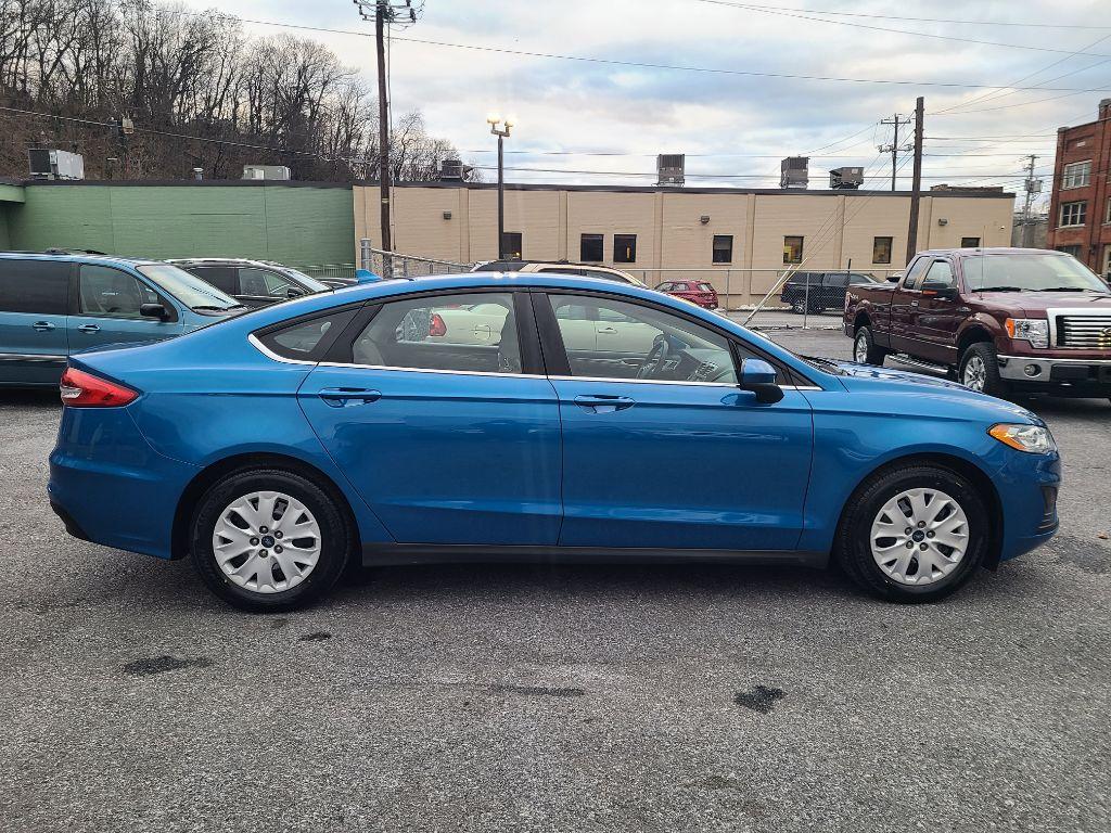 2020 BLUE FORD FUSION S (3FA6P0G76LR) with an 2.5L engine, Automatic transmission, located at 7981 Paxton Street, Harrisburg, PA, 17111, (717) 561-2926, 40.261490, -76.749229 - WE FINANCE!!! Good Credit/ Bad Credit/ No Credit - ALL Trade-Ins Welcomed!!! ***Guaranteed Credit Approval*** APPLY ONLINE or CALL us TODAY ;) Internet Prices and Marketplace Prices are SPECIAL discounted ***CASH DEALS*** Retail Prices are higher. Please call us to discuss your cash and finan - Photo #5