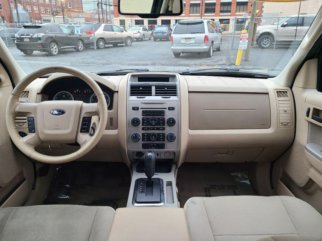 2011 TAN FORD ESCAPE XLT (1FMCU0D75BK) with an 2.5L engine, Automatic transmission, located at 117 North Cameron Street, Harrisburg, PA, 17101, (717) 963-8962, 40.267021, -76.875351 - WE FINANCE!!! Good Credit/ Bad Credit/ No Credit - ALL Trade-Ins Welcomed!!! ***Guaranteed Credit Approval*** APPLY ONLINE or CALL us TODAY ;) Internet Prices and Marketplace Prices are SPECIAL discounted ***CASH DEALS*** Retail Prices are higher. Please call us to discuss your cash and finan - Photo #10