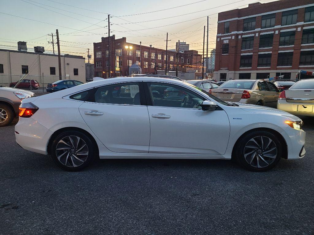 2019 WHITE HONDA INSIGHT TOURING (19XZE4F91KE) with an 1.5L engine, Automatic transmission, located at 7981 Paxton Street, Harrisburg, PA, 17111, (717) 561-2926, 40.261490, -76.749229 - Photo #5