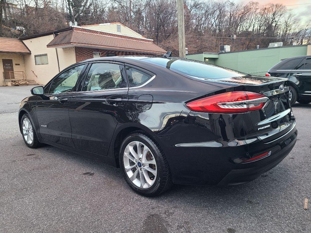 2019 BLACK FORD FUSION SE (3FA6P0LU4KR) with an 2.0L engine, Continuously Variable transmission, located at 7981 Paxton Street, Harrisburg, PA, 17111, (717) 561-2926, 40.261490, -76.749229 - Photo #2