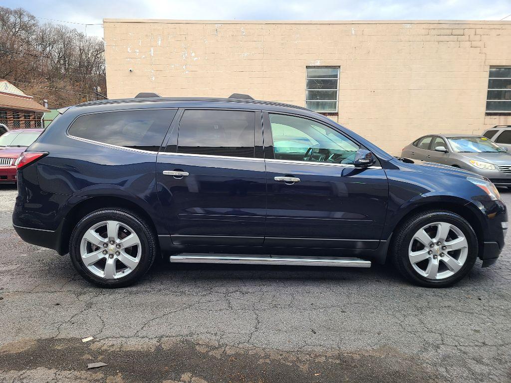 2017 BLUE CHEVROLET TRAVERSE LT (1GNKVGKD4HJ) with an 3.6L engine, Automatic transmission, located at 7981 Paxton Street, Harrisburg, PA, 17111, (717) 561-2926, 40.261490, -76.749229 - WE FINANCE!!! Good Credit/ Bad Credit/ No Credit - ALL Trade-Ins Welcomed!!! ***Guaranteed Credit Approval*** APPLY ONLINE or CALL us TODAY ;) Internet Prices and Marketplace Prices are SPECIAL discounted ***CASH DEALS*** Retail Prices are higher. Please call us to discuss your cash and finan - Photo #5