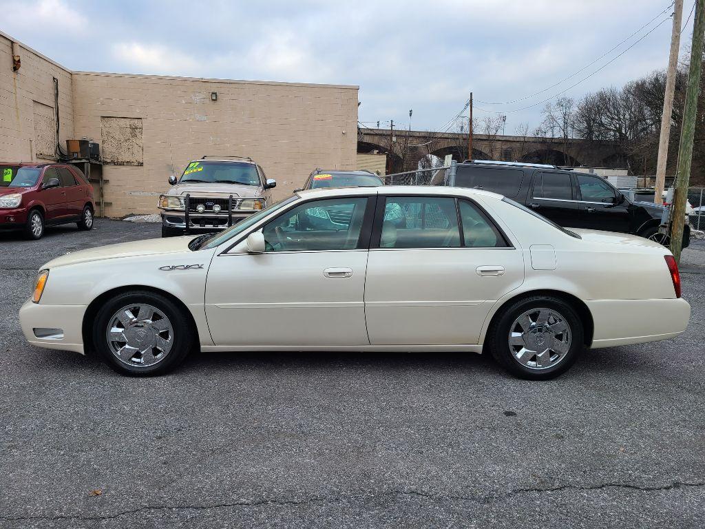 2003 WHITE CADILLAC DEVILLE DTS (1G6KF57963U) with an 4.6L engine, Automatic transmission, located at 117 North Cameron Street, Harrisburg, PA, 17101, (717) 963-8962, 40.267021, -76.875351 - WE FINANCE!!! Good Credit/ Bad Credit/ No Credit - ALL Trade-Ins Welcomed!!! ***Guaranteed Credit Approval*** APPLY ONLINE or CALL us TODAY ;) Internet Prices and Marketplace Prices are SPECIAL discounted ***CASH DEALS*** Retail Prices are higher. Please call us to discuss your cash and finan - Photo #1