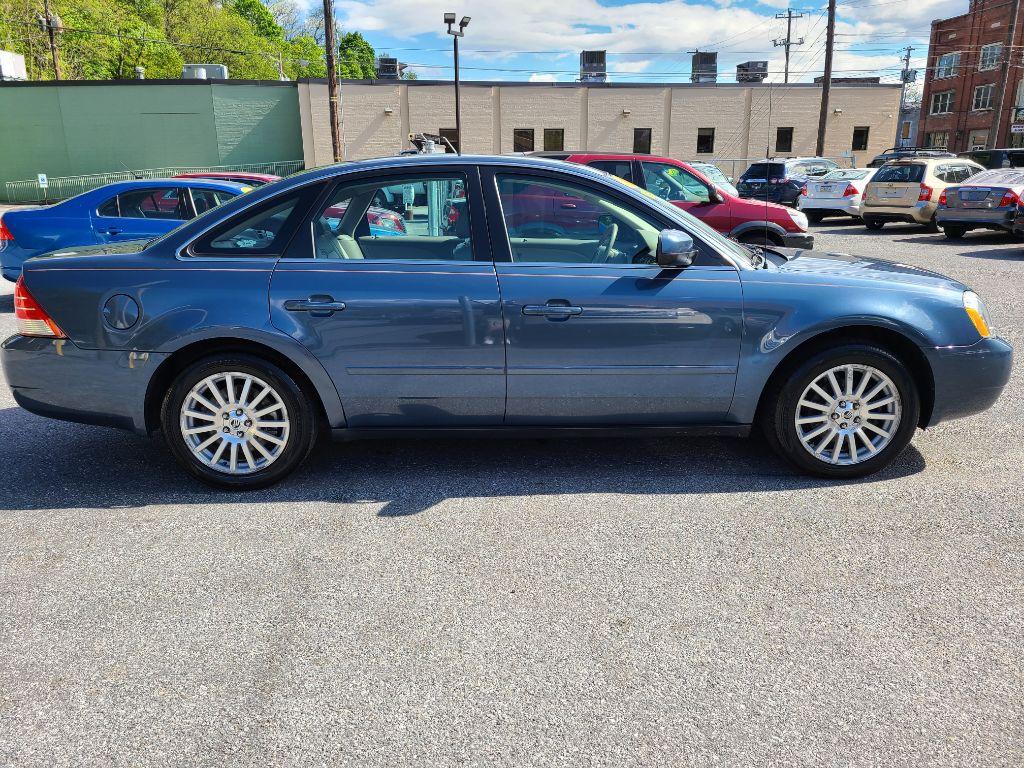 2005 BLUE MERCURY MONTEGO PREMIER (1MEFM43175G) with an 3.0L engine, Automatic transmission, located at 7981 Paxton Street, Harrisburg, PA, 17111, (717) 561-2926, 40.261490, -76.749229 - Photo #5
