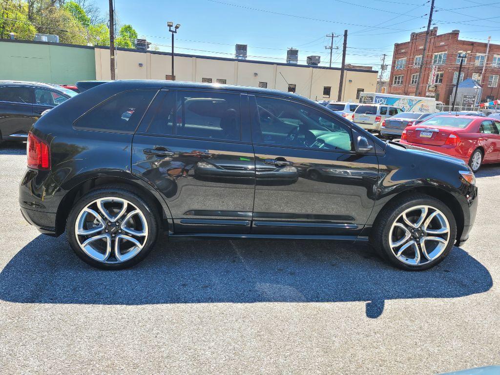 2013 BLACK FORD EDGE SPORT (2FMDK4AK0DB) with an 3.7L engine, Automatic transmission, located at 117 North Cameron Street, Harrisburg, PA, 17101, (717) 963-8962, 40.267021, -76.875351 - Photo #5