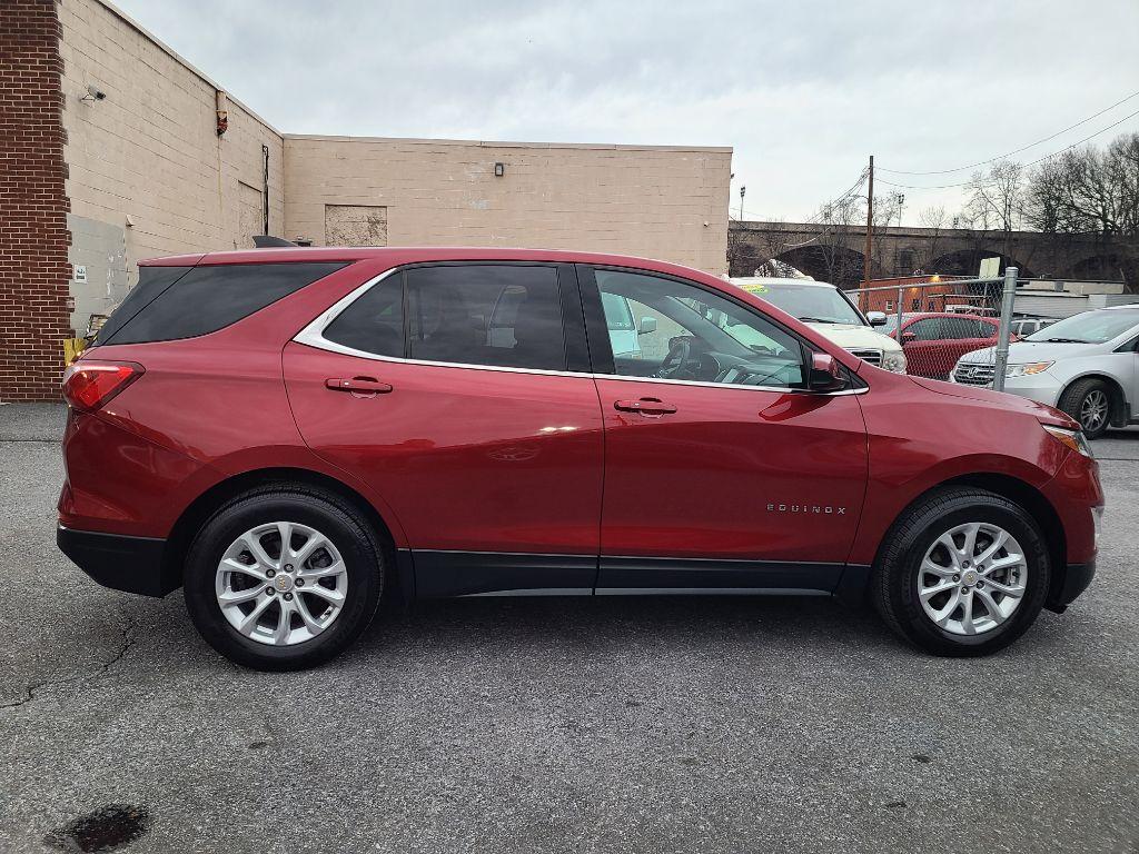 2018 RED CHEVROLET EQUINOX LT (2GNAXSEV2J6) with an 1.5L engine, Automatic transmission, located at 117 North Cameron Street, Harrisburg, PA, 17101, (717) 963-8962, 40.267021, -76.875351 - WE FINANCE!!! Good Credit/ Bad Credit/ No Credit - ALL Trade-Ins Welcomed!!! ***Guaranteed Credit Approval*** APPLY ONLINE or CALL us TODAY ;) Internet Prices and Marketplace Prices are SPECIAL discounted ***CASH DEALS*** Retail Prices are higher. Please call us to discuss your cash and finan - Photo #5
