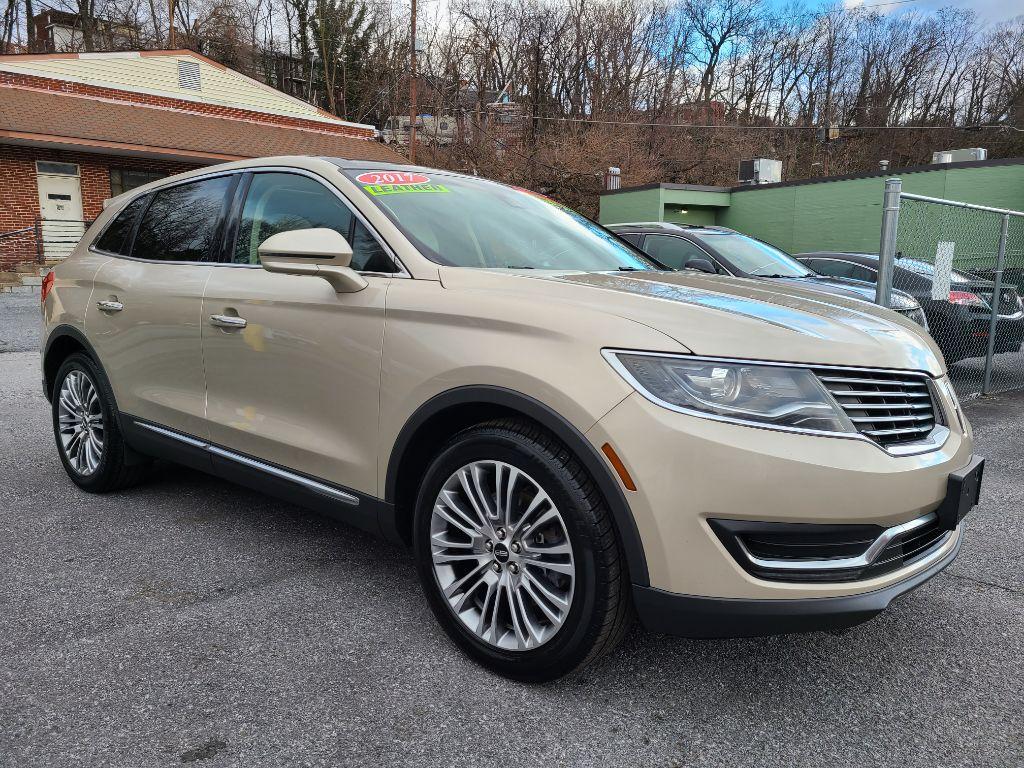 2017 BEIGE LINCOLN MKX RESERVE (2LMPJ8LR5HB) with an 3.7L engine, Automatic transmission, located at 117 North Cameron Street, Harrisburg, PA, 17101, (717) 963-8962, 40.267021, -76.875351 - Photo #6