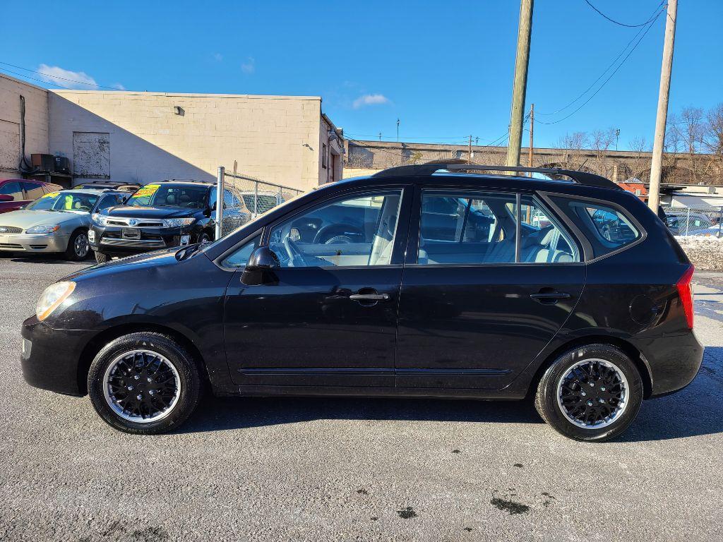 2009 BLACK KIA RONDO BASE (KNAFG528097) with an 2.4L engine, Automatic transmission, located at 7981 Paxton Street, Harrisburg, PA, 17111, (717) 561-2926, 40.261490, -76.749229 - WE FINANCE!!! Good Credit/ Bad Credit/ No Credit - ALL Trade-Ins Welcomed!!! ***Guaranteed Credit Approval*** APPLY ONLINE or CALL us TODAY ;) Internet Prices and Marketplace Prices are SPECIAL discounted ***CASH DEALS*** Retail Prices are higher. Please call us to discuss your cash and finan - Photo #1