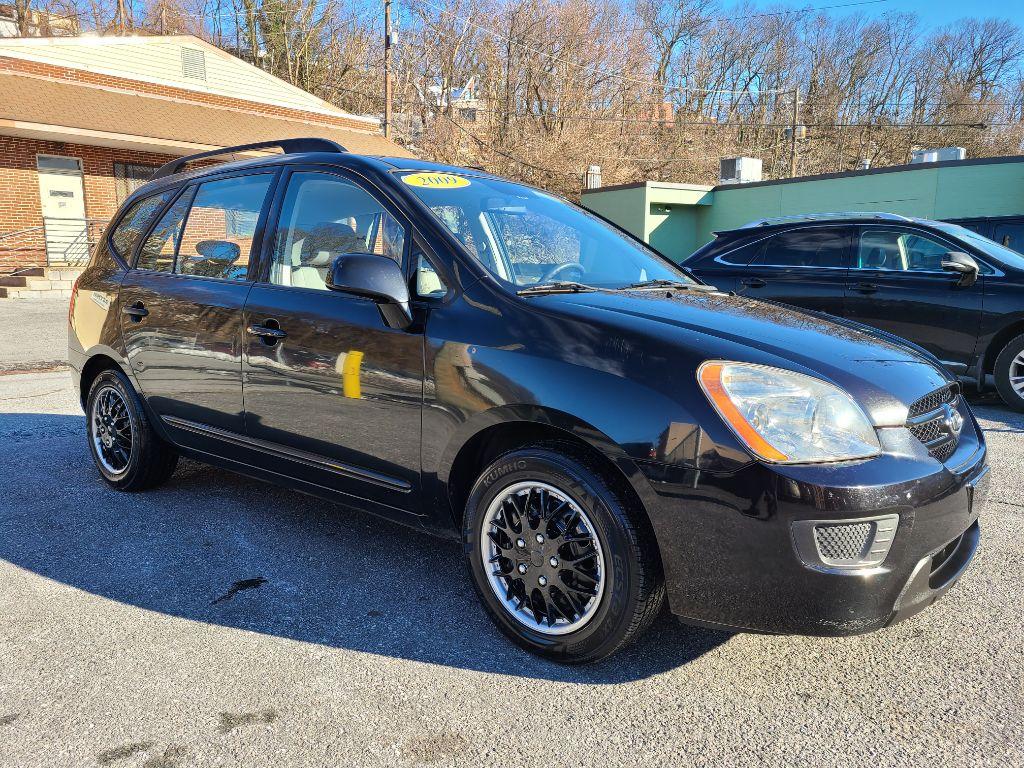 2009 BLACK KIA RONDO BASE (KNAFG528097) with an 2.4L engine, Automatic transmission, located at 7981 Paxton Street, Harrisburg, PA, 17111, (717) 561-2926, 40.261490, -76.749229 - WE FINANCE!!! Good Credit/ Bad Credit/ No Credit - ALL Trade-Ins Welcomed!!! ***Guaranteed Credit Approval*** APPLY ONLINE or CALL us TODAY ;) Internet Prices and Marketplace Prices are SPECIAL discounted ***CASH DEALS*** Retail Prices are higher. Please call us to discuss your cash and finan - Photo #6