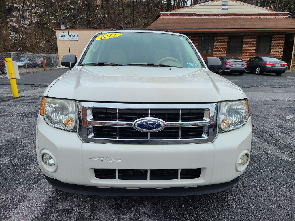 2011 WHITE FORD ESCAPE XLT (1FMCU9DG9BK) with an 3.0L engine, Automatic transmission, located at 117 North Cameron Street, Harrisburg, PA, 17101, (717) 963-8962, 40.267021, -76.875351 - WE FINANCE!!! Good Credit/ Bad Credit/ No Credit - ALL Trade-Ins Welcomed!!! ***Guaranteed Credit Approval*** APPLY ONLINE or CALL us TODAY ;) Internet Prices and Marketplace Prices are SPECIAL discounted ***CASH DEALS*** Retail Prices are higher. Please call us to discuss your cash and finan - Photo #7