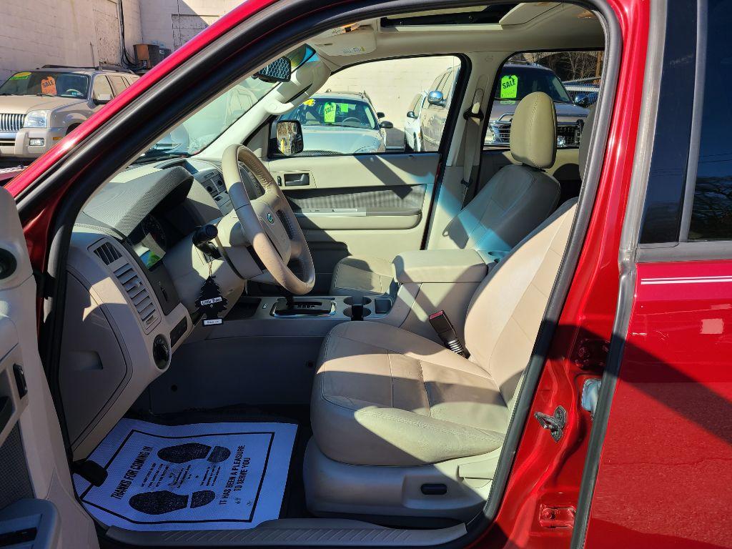 2012 RED FORD ESCAPE XLT (1FMCU0D74CK) with an 2.5L engine, Automatic transmission, located at 7981 Paxton Street, Harrisburg, PA, 17111, (717) 561-2926, 40.261490, -76.749229 - WE FINANCE!!! Good Credit/ Bad Credit/ No Credit - ALL Trade-Ins Welcomed!!! ***Guaranteed Credit Approval*** APPLY ONLINE or CALL us TODAY ;) Internet Prices and Marketplace Prices are SPECIAL discounted ***CASH DEALS*** Retail Prices are higher. Please call us to discuss your cash and finan - Photo #10