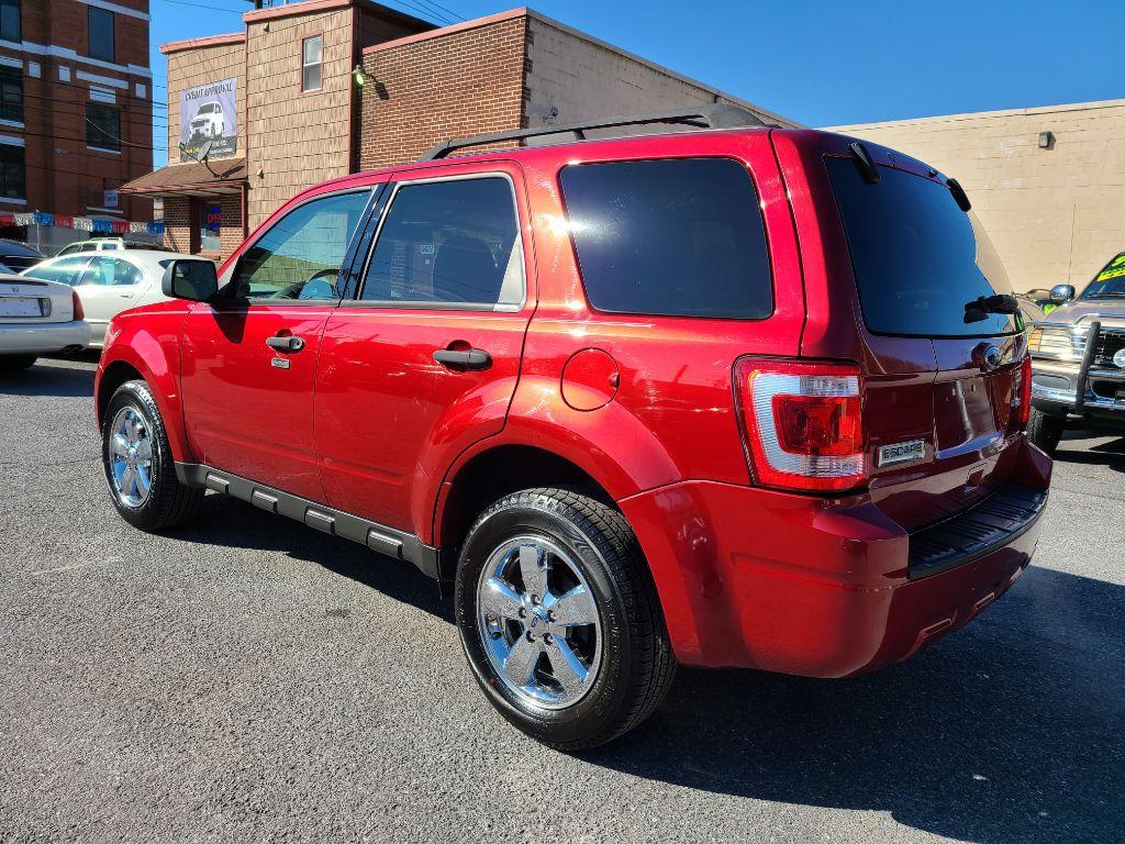 2012 RED FORD ESCAPE XLT (1FMCU0D74CK) with an 2.5L engine, Automatic transmission, located at 7981 Paxton Street, Harrisburg, PA, 17111, (717) 561-2926, 40.261490, -76.749229 - WE FINANCE!!! Good Credit/ Bad Credit/ No Credit - ALL Trade-Ins Welcomed!!! ***Guaranteed Credit Approval*** APPLY ONLINE or CALL us TODAY ;) Internet Prices and Marketplace Prices are SPECIAL discounted ***CASH DEALS*** Retail Prices are higher. Please call us to discuss your cash and finan - Photo #2