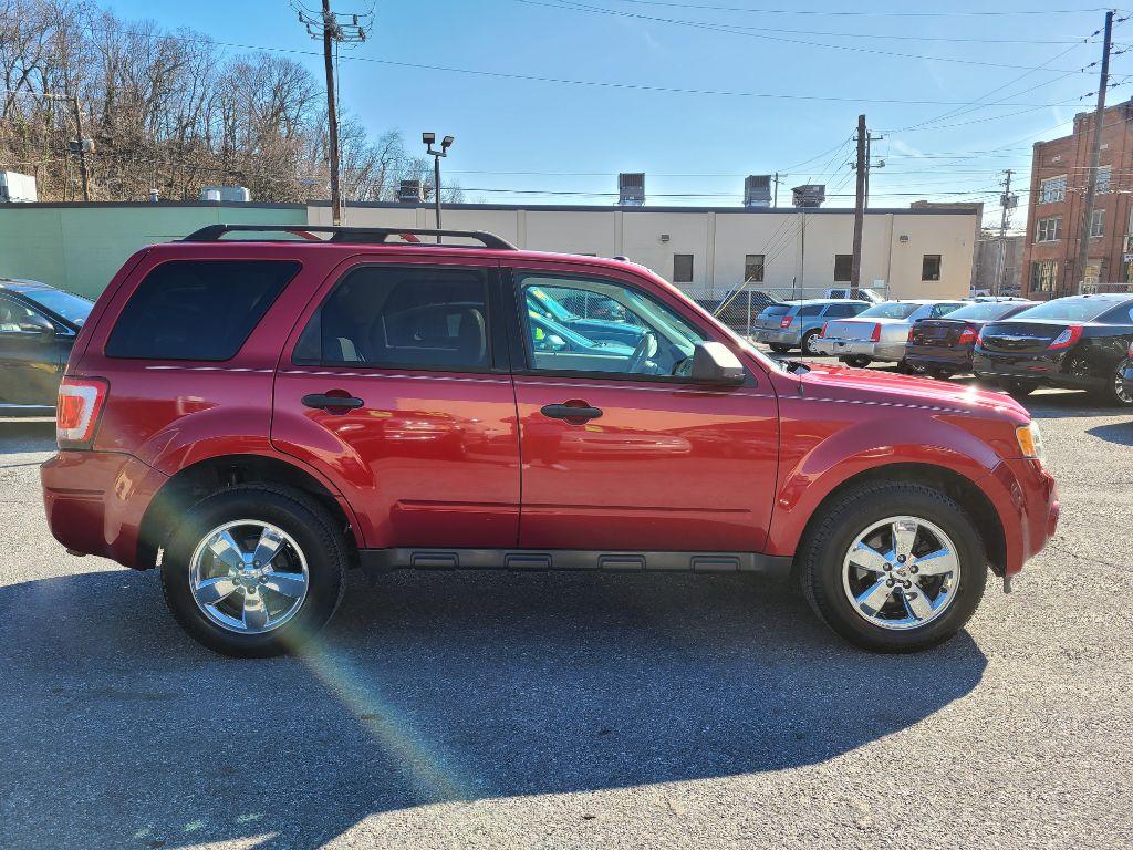 2012 RED FORD ESCAPE XLT (1FMCU0D74CK) with an 2.5L engine, Automatic transmission, located at 7981 Paxton Street, Harrisburg, PA, 17111, (717) 561-2926, 40.261490, -76.749229 - WE FINANCE!!! Good Credit/ Bad Credit/ No Credit - ALL Trade-Ins Welcomed!!! ***Guaranteed Credit Approval*** APPLY ONLINE or CALL us TODAY ;) Internet Prices and Marketplace Prices are SPECIAL discounted ***CASH DEALS*** Retail Prices are higher. Please call us to discuss your cash and finan - Photo #5