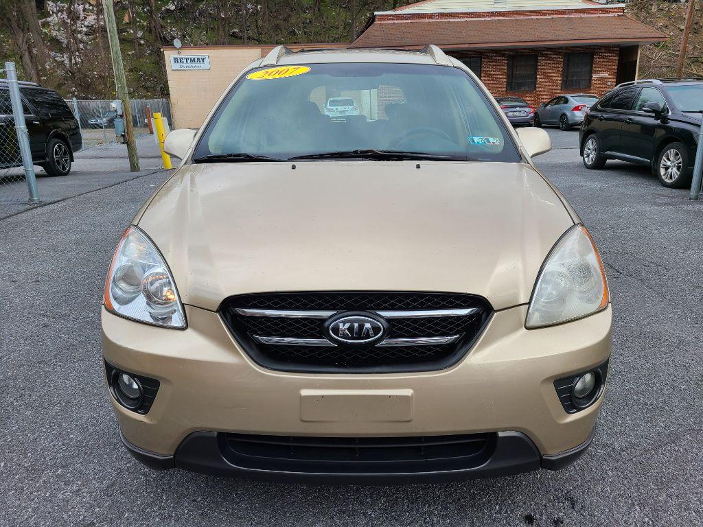 2007 TAN KIA RONDO LX (KNAFG526077) with an 2.7L engine, Automatic transmission, located at 117 North Cameron Street, Harrisburg, PA, 17101, (717) 963-8962, 40.267021, -76.875351 - WE FINANCE!!! Good Credit/ Bad Credit/ No Credit - ALL Trade-Ins Welcomed!!! ***Guaranteed Credit Approval*** APPLY ONLINE or CALL us TODAY ;) Internet Prices and Marketplace Prices are SPECIAL discounted ***CASH DEALS*** Retail Prices are higher. Please call us to discuss your cash and finan - Photo #7