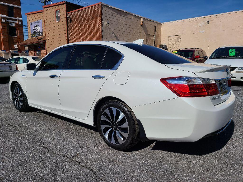 2015 WHITE HONDA ACCORD TOURING HYBRID (1HGCR6F76FA) with an 2.0L engine, Continuously Variable transmission, located at 7981 Paxton Street, Harrisburg, PA, 17111, (717) 561-2926, 40.261490, -76.749229 - Photo #2