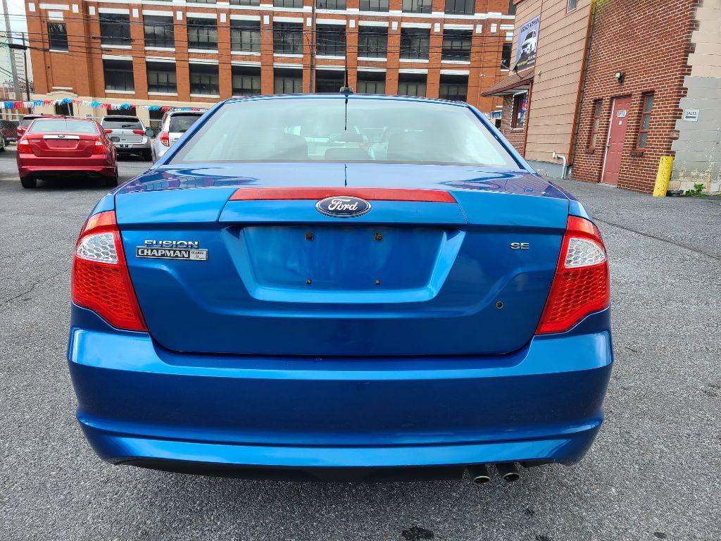 2011 BLUE FORD FUSION SE (3FAHP0HA5BR) with an 2.5L engine, Automatic transmission, located at 117 North Cameron Street, Harrisburg, PA, 17101, (717) 963-8962, 40.267021, -76.875351 - Photo #3