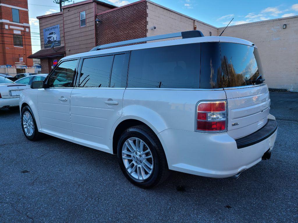 2014 WHITE FORD FLEX SEL (2FMHK6C83EB) with an 3.5L engine, Automatic transmission, located at 7981 Paxton Street, Harrisburg, PA, 17111, (717) 561-2926, 40.261490, -76.749229 - Photo #2