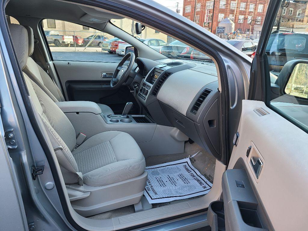 2007 GRAY FORD EDGE SE (2FMDK46C67B) with an 3.5L engine, Automatic transmission, located at 117 North Cameron Street, Harrisburg, PA, 17101, (717) 963-8962, 40.267021, -76.875351 - Photo #12