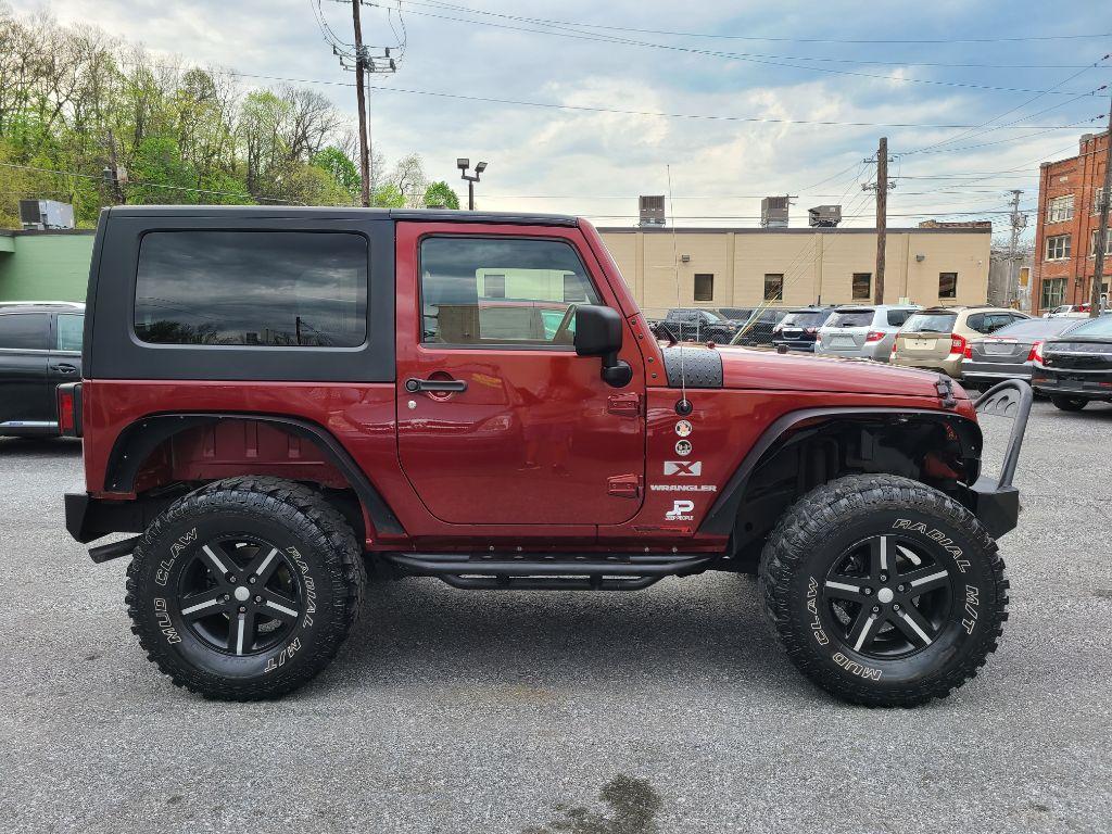 2009 BURGUN JEEP WRANGLER X (1J4FA24179L) with an 3.8L engine, 4-Speed Manual transmission, located at 117 North Cameron Street, Harrisburg, PA, 17101, (717) 963-8962, 40.267021, -76.875351 - WE FINANCE!!! Good Credit/ Bad Credit/ No Credit - ALL Trade-Ins Welcomed!!! ***Guaranteed Credit Approval*** APPLY ONLINE or CALL us TODAY ;) Internet Prices and Marketplace Prices are SPECIAL discounted ***CASH DEALS*** Retail Prices are higher. Please call us to discuss your cash and finan - Photo #5