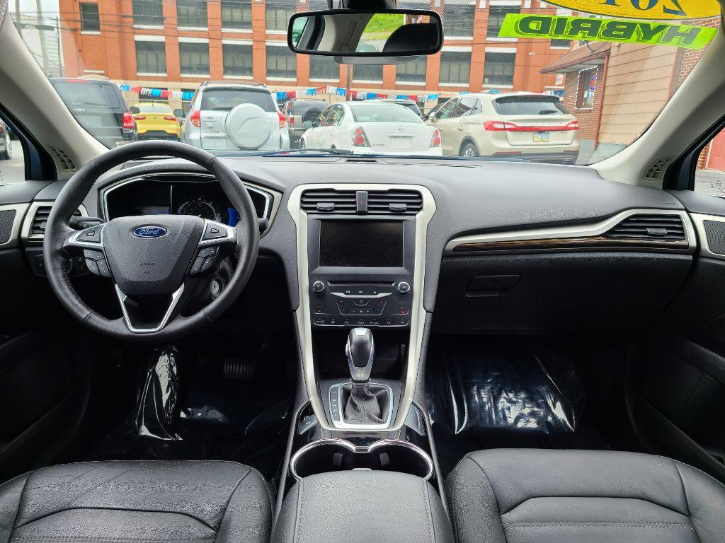 2014 BLUE FORD FUSION SE HYBRID (3FA6P0LU0ER) with an 2.0L engine, Continuously Variable transmission, located at 117 North Cameron Street, Harrisburg, PA, 17101, (717) 963-8962, 40.267021, -76.875351 - Photo #9