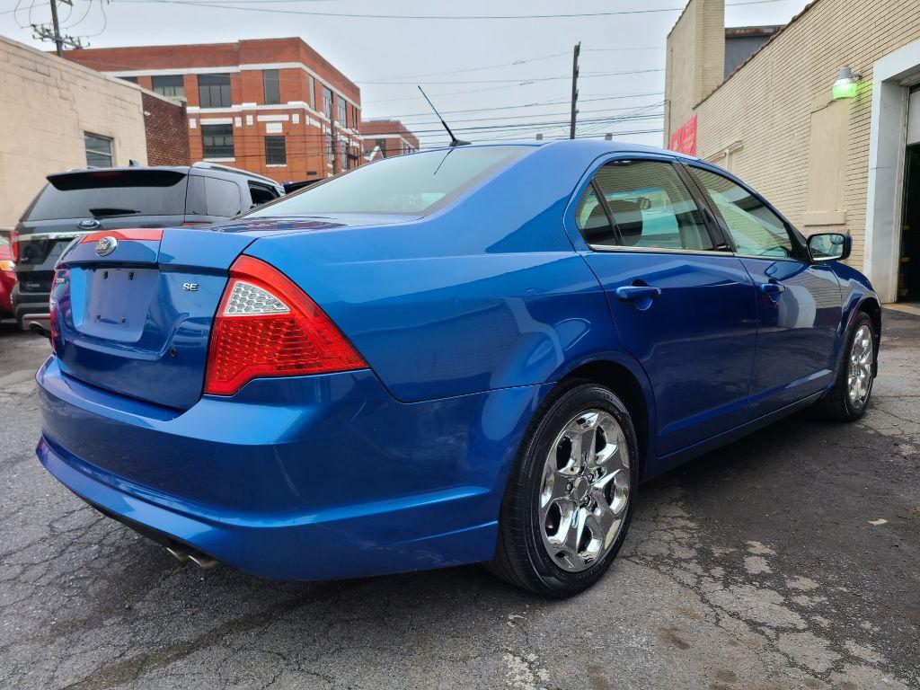 2011 BLUE FORD FUSION SE (3FAHP0HAXBR) with an 2.5L engine, Automatic transmission, located at 117 North Cameron Street, Harrisburg, PA, 17101, (717) 963-8962, 40.267021, -76.875351 - WE FINANCE!!! Good Credit/ Bad Credit/ No Credit - ALL Trade-Ins Welcomed!!! ***Guaranteed Credit Approval*** APPLY ONLINE or CALL us TODAY ;) Internet Prices and Marketplace Prices are SPECIAL discounted ***CASH DEALS*** Retail Prices are higher. Please call us to discuss your cash and finan - Photo #4