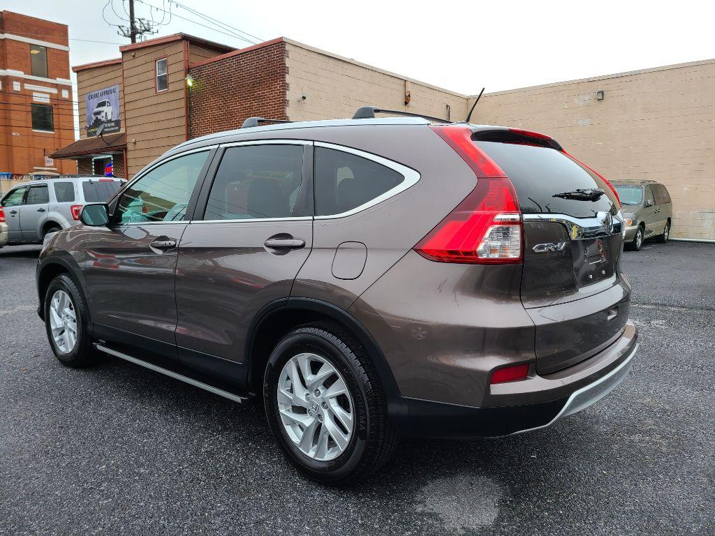 2015 GRAY HONDA CR-V EXL (2HKRM4H77FH) with an 2.4L engine, Continuously Variable transmission, located at 7981 Paxton Street, Harrisburg, PA, 17111, (717) 561-2926, 40.261490, -76.749229 - Photo #2
