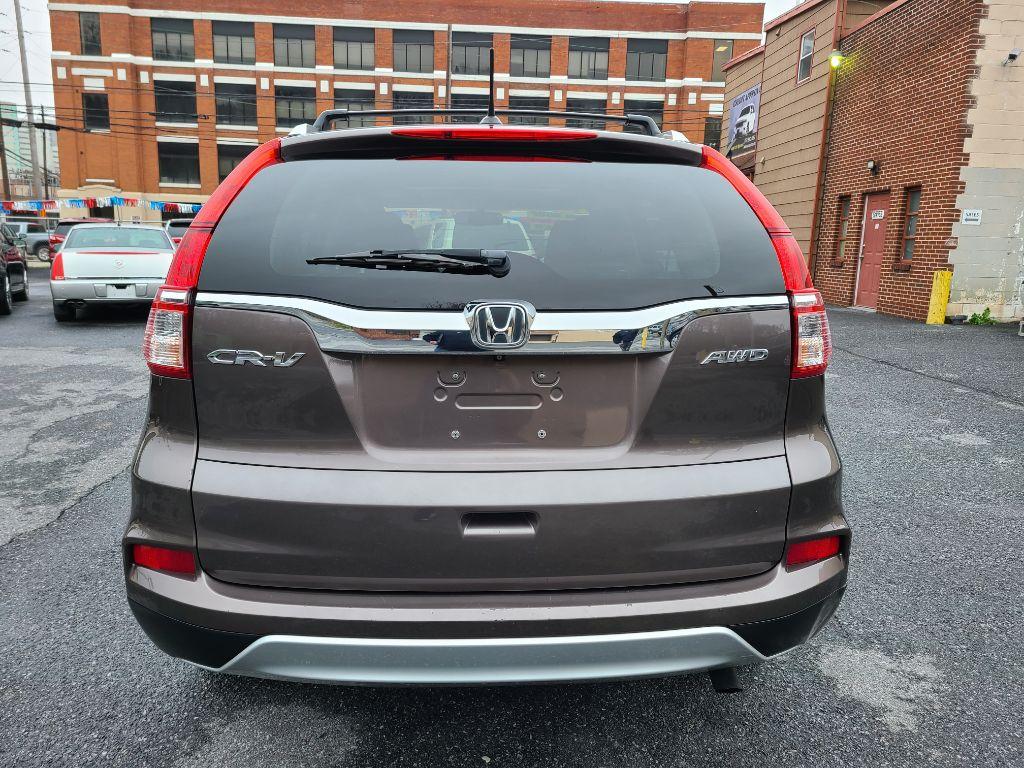 2015 GRAY HONDA CR-V EXL (2HKRM4H77FH) with an 2.4L engine, Continuously Variable transmission, located at 7981 Paxton Street, Harrisburg, PA, 17111, (717) 561-2926, 40.261490, -76.749229 - Photo #3