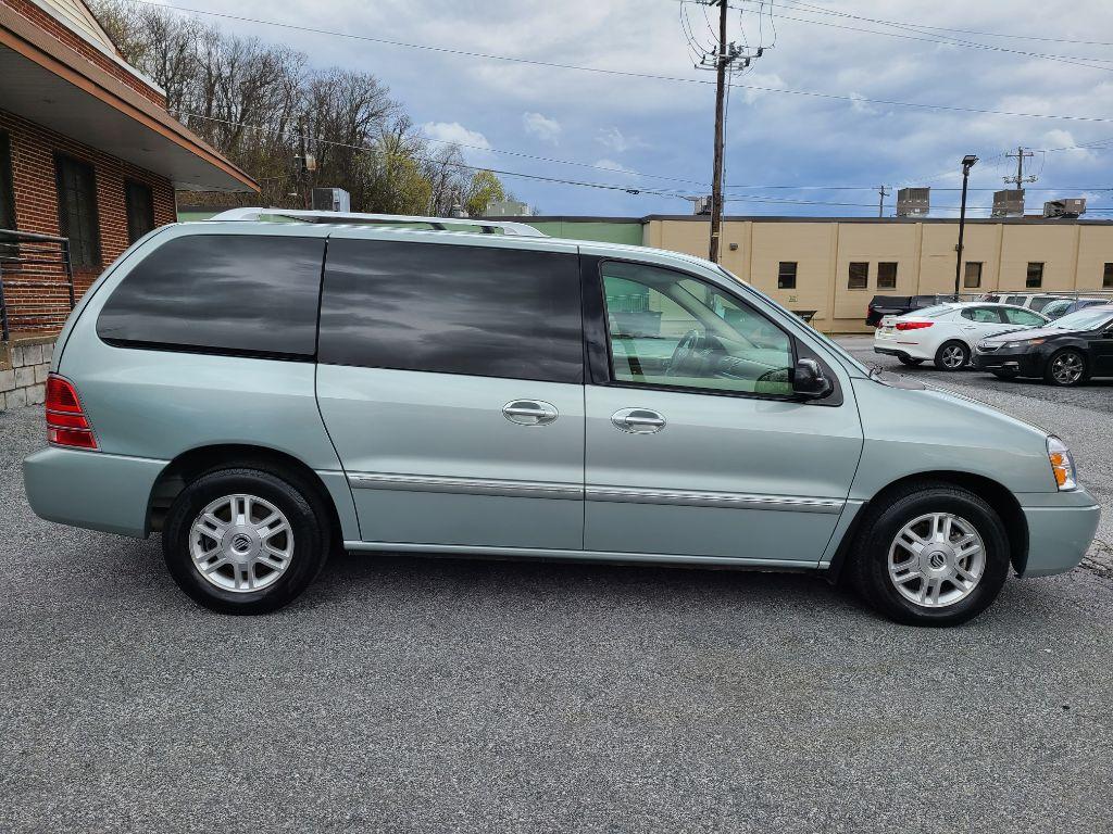 2006 GREEN MERCURY MONTEREY LUXURY (2MRDA222X6B) with an 4.2L engine, Automatic transmission, located at 117 North Cameron Street, Harrisburg, PA, 17101, (717) 963-8962, 40.267021, -76.875351 - WE FINANCE!!! Good Credit/ Bad Credit/ No Credit - ALL Trade-Ins Welcomed!!! ***Guaranteed Credit Approval*** APPLY ONLINE or CALL us TODAY ;) Internet Prices and Marketplace Prices are SPECIAL discounted ***CASH DEALS*** Retail Prices are higher. Please call us to discuss your cash and finan - Photo #5