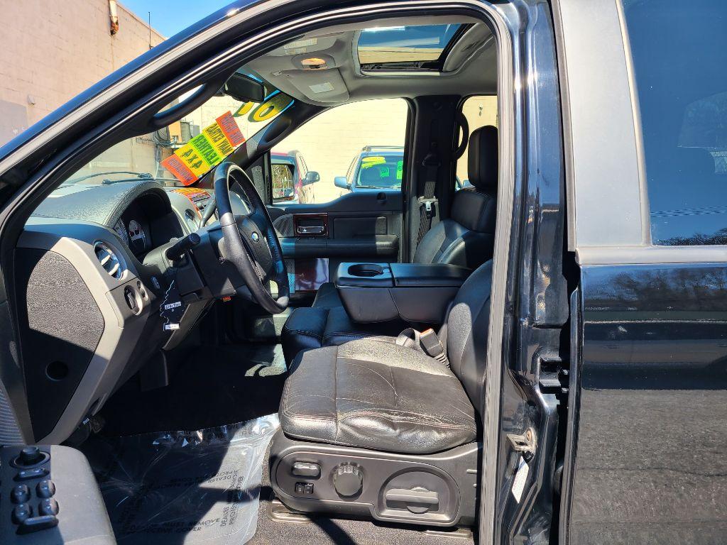 2007 BLACK FORD F150 LARIAT SUPERCREW (1FTPW14V97F) with an 5.4L engine, Automatic transmission, located at 117 North Cameron Street, Harrisburg, PA, 17101, (717) 963-8962, 40.267021, -76.875351 - Photo #16