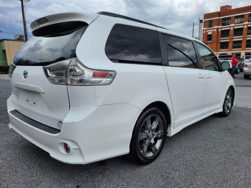 2012 WHITE TOYOTA SIENNA SPORT (5TDXK3DC8CS) with an 3.5L engine, Automatic transmission, located at 117 North Cameron Street, Harrisburg, PA, 17101, (717) 963-8962, 40.267021, -76.875351 - Photo #4