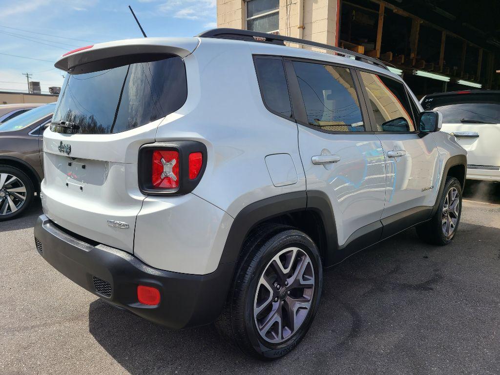 2016 SILVER JEEP RENEGADE LATITUDE (ZACCJBBT8GP) with an 2.4L engine, Automatic transmission, located at 7981 Paxton Street, Harrisburg, PA, 17111, (717) 561-2926, 40.261490, -76.749229 - Photo #4
