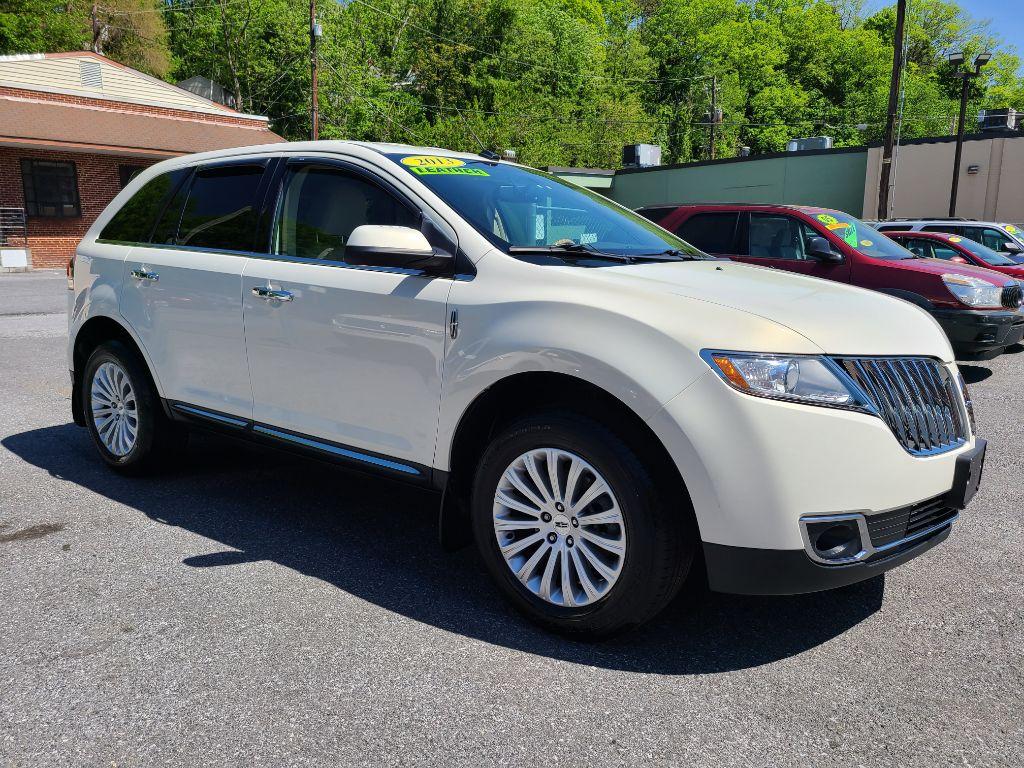 2013 WHITE LINCOLN MKX UTILITY (2LMDJ6JK7DB) with an 3.7L engine, Automatic transmission, located at 7981 Paxton Street, Harrisburg, PA, 17111, (717) 561-2926, 40.261490, -76.749229 - Photo #6