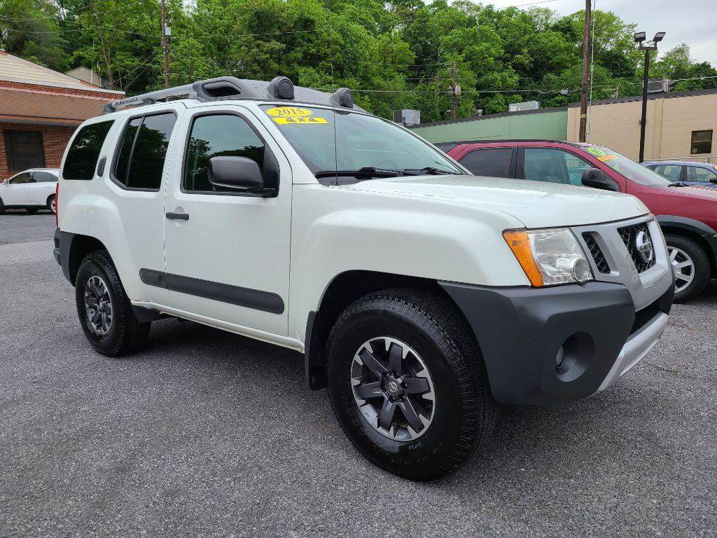 2015 WHITE NISSAN XTERRA X (5N1AN0NW0FN) with an 4.0L engine, Automatic transmission, located at 117 North Cameron Street, Harrisburg, PA, 17101, (717) 963-8962, 40.267021, -76.875351 - Photo #6