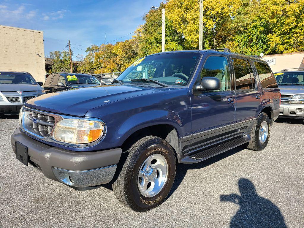 photo of 2000 FORD EXPLORER XLT