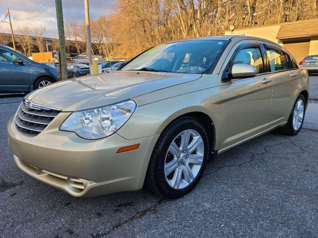 photo of 2010 CHRYSLER SEBRING LIMITED