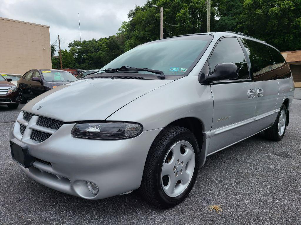 photo of 2000 DODGE GRAND CARAVAN Sport