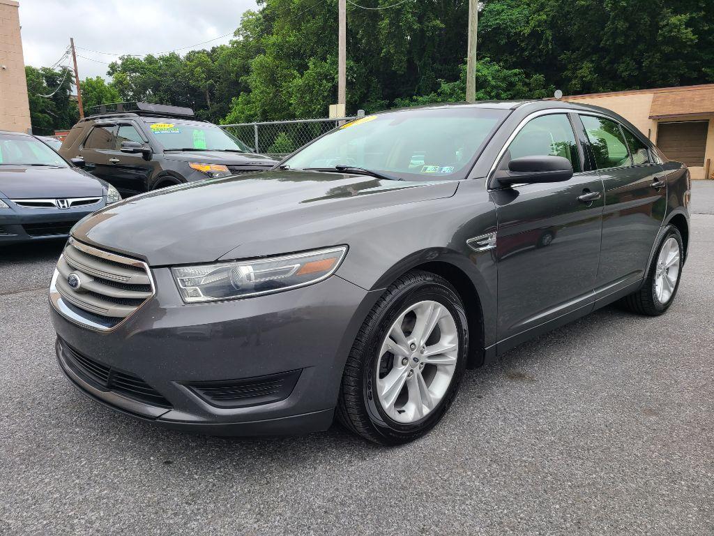 photo of 2016 FORD TAURUS SE
