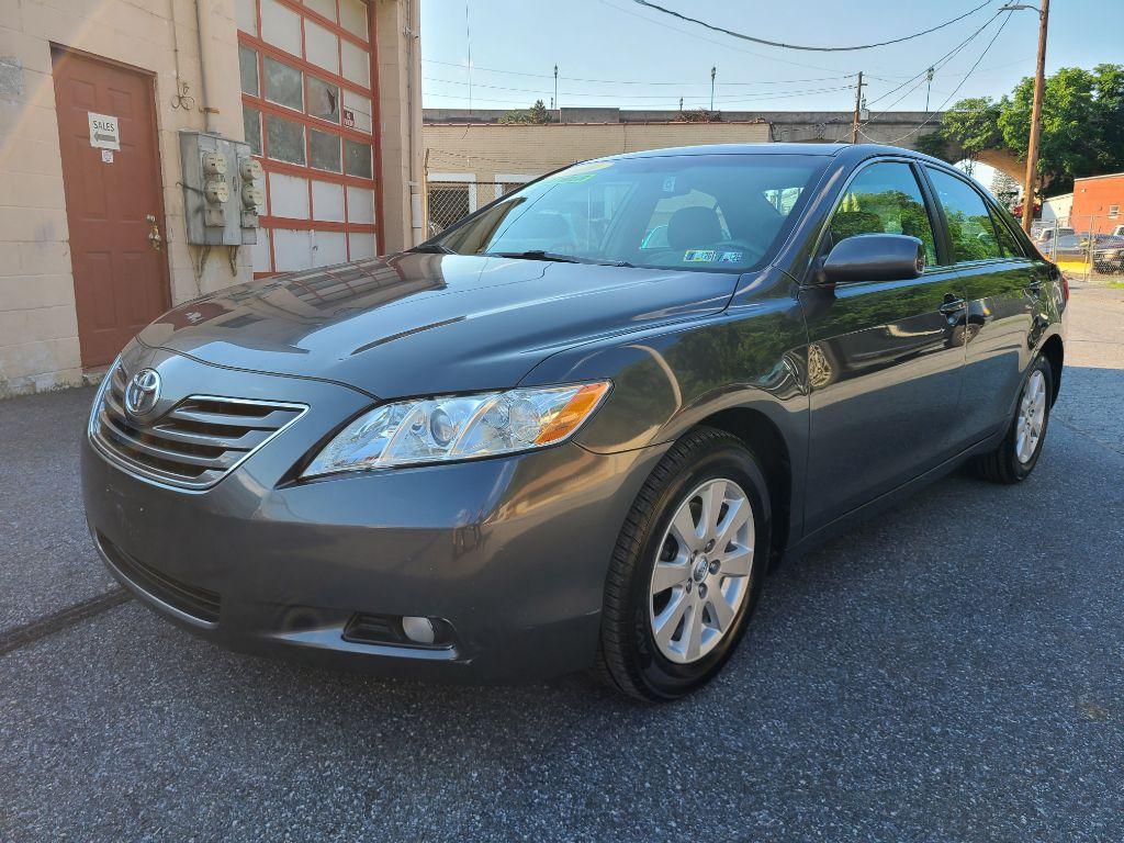 photo of 2009 TOYOTA CAMRY SE