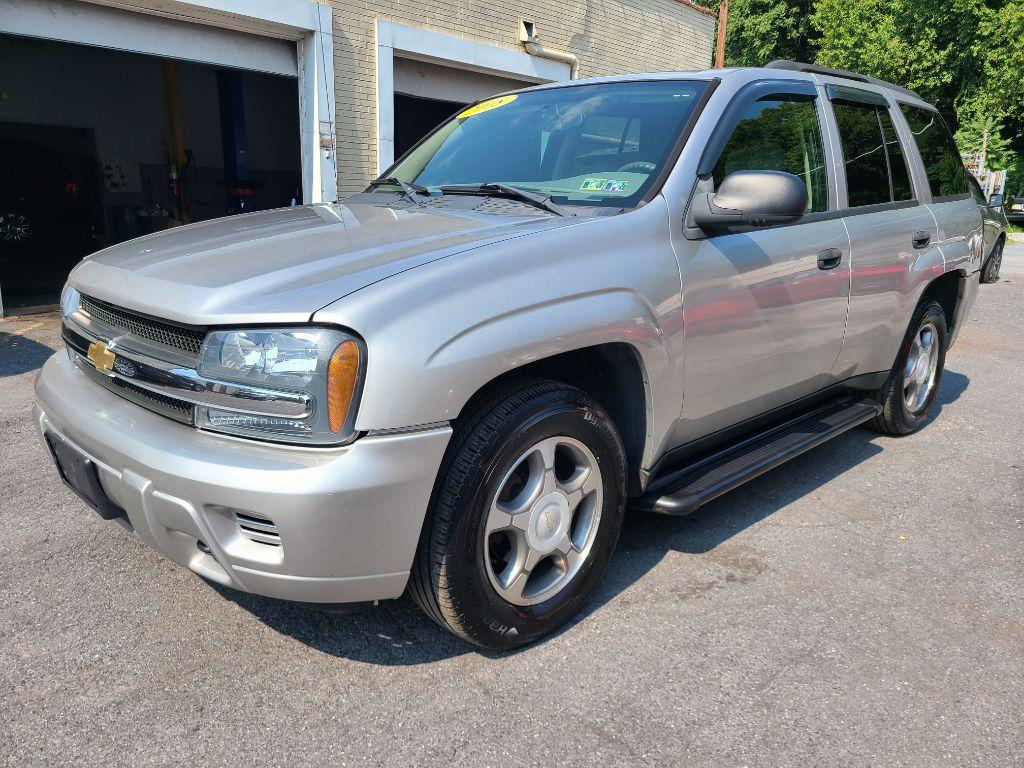 photo of 2008 CHEVROLET TRAILBLAZER LS
