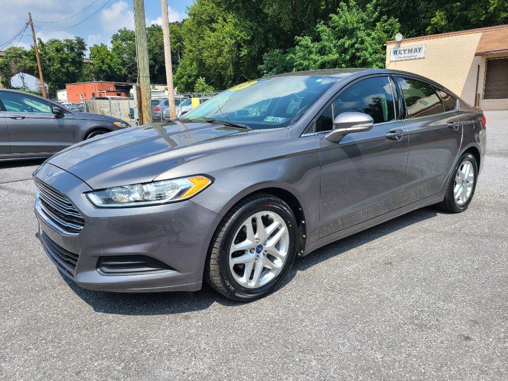 photo of 2013 FORD FUSION SE