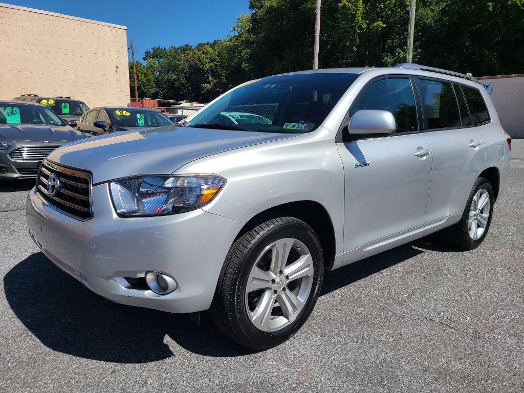 photo of 2010 TOYOTA HIGHLANDER SPORT