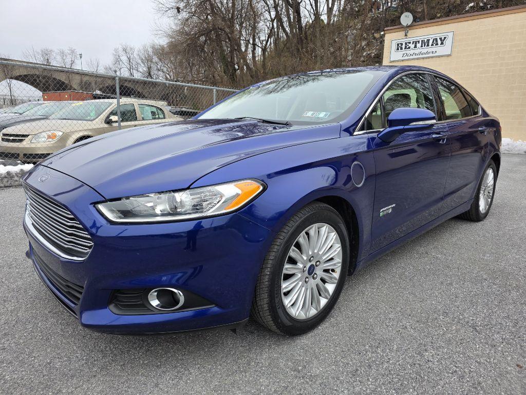 photo of 2013 FORD FUSION SE PHEV