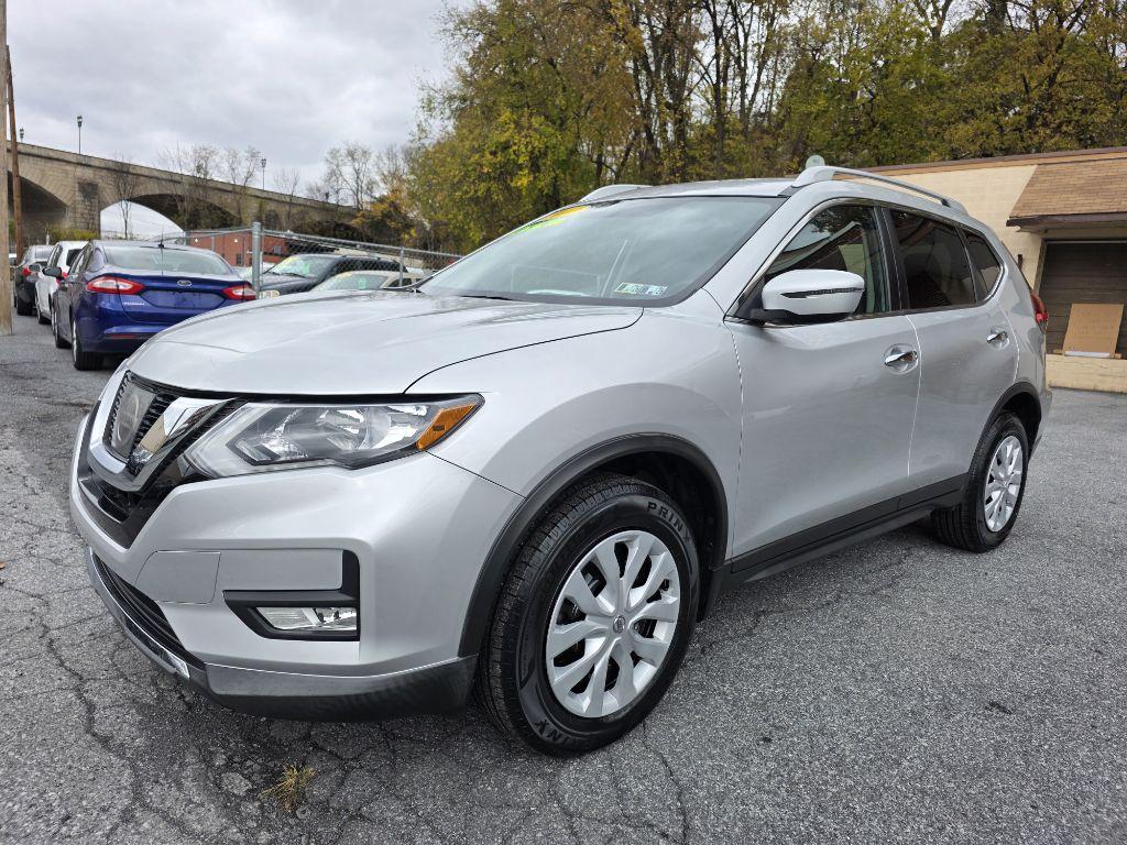 photo of 2017 NISSAN ROGUE S