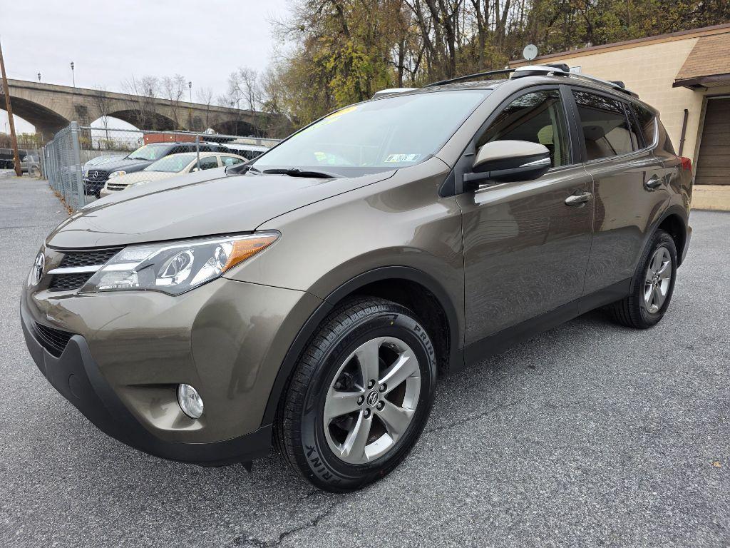 photo of 2015 TOYOTA RAV4 XLE