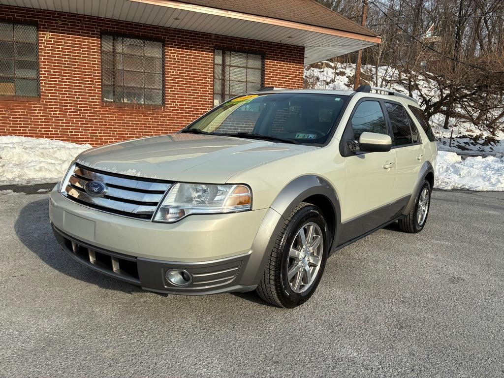 photo of 2008 FORD TAURUS X SEL