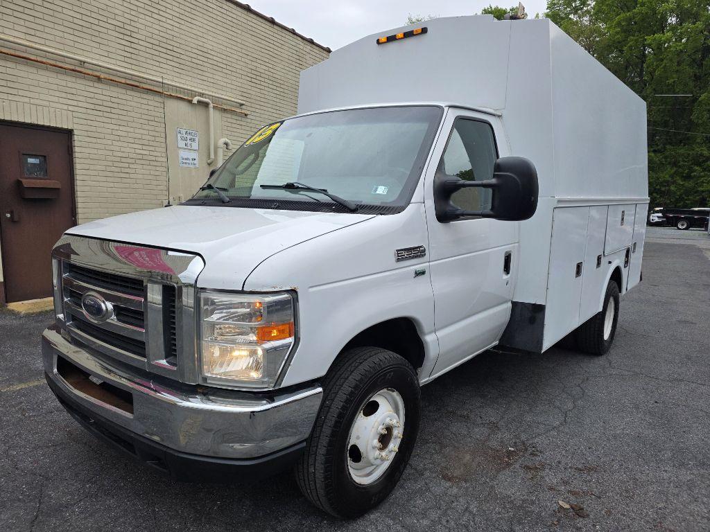 photo of 2013 FORD ECONOLINE E350 SUPER DUTY CUTAWAY VAN