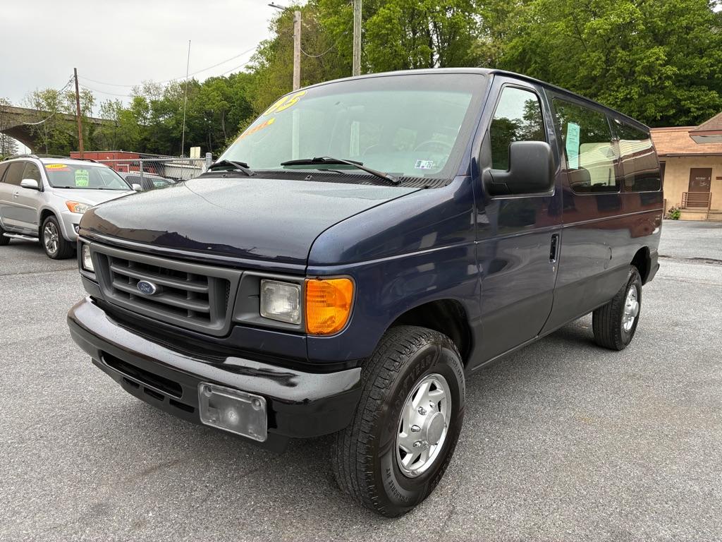 photo of 2005 FORD ECONOLINE E350 SUPER DUTY VAN
