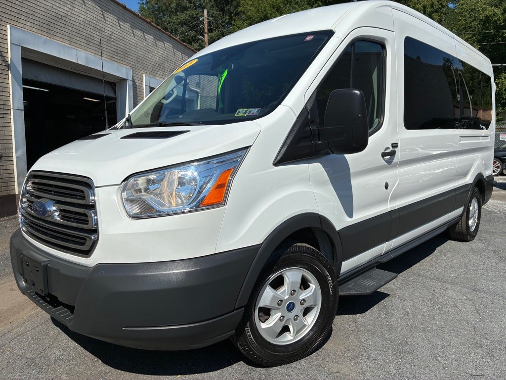 photo of 2018 FORD TRANSIT T-350